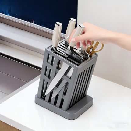 Spy C10PBK Endura 4 Knife 3.78" VG10 Plain Blade, Black FRN Handles