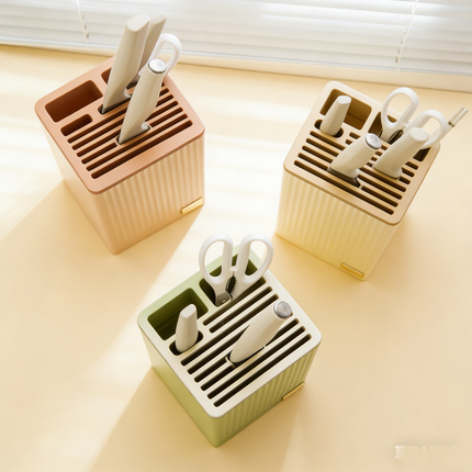 Spy C229GP Shaman Folding Knife 3.46" S30V Stonewashed Serrated Blade, Matte G10 Handles, Compression Lock