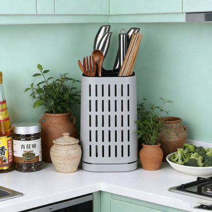 Spy C101 Manix 2 Folding Knife 2.91" Satin S30V Plain Blade, Nylon Fiber Handles, Ball Bearing