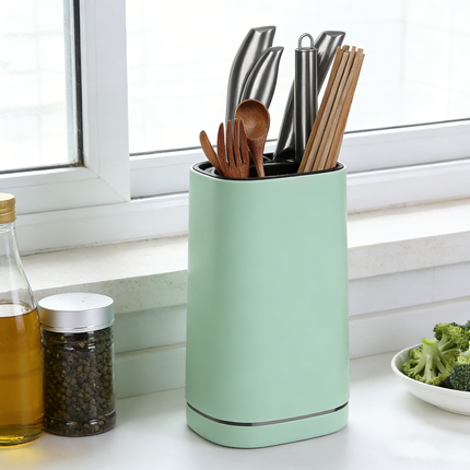 Spy C101 Manix 2 Folding Knife 2.91" Satin S30V Plain Blade, Nylon Fiber Handles, Ball Bearing